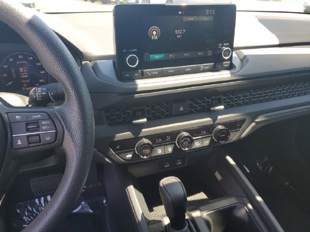 Certified 2023 Honda Accord EX image 21