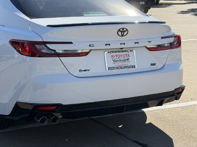 New 2026 Toyota Camry Hybrid w/ Convenience Package FWD image 6