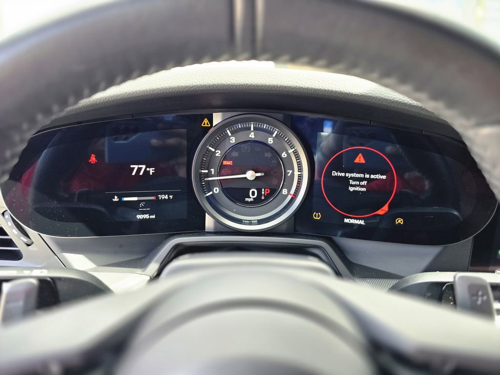 Used 2023 Porsche 911 Carrera w/ Premium Package image 13