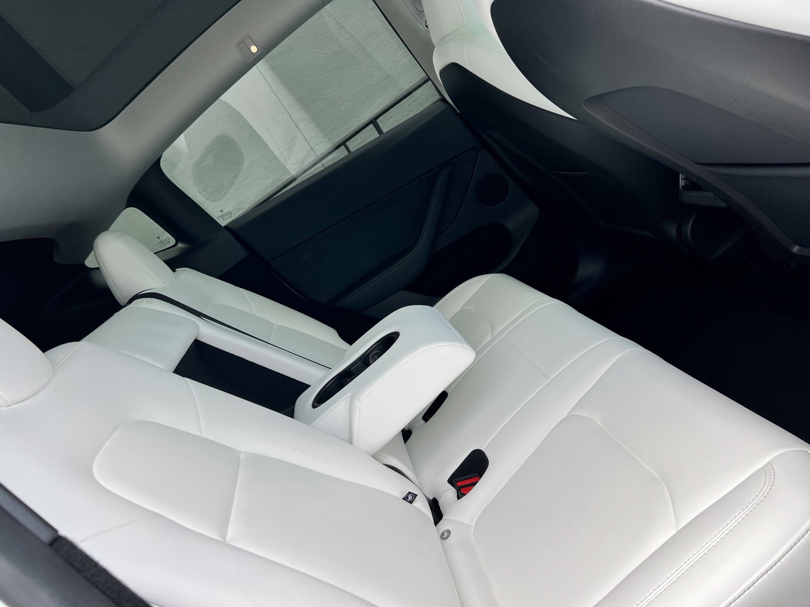 Used 2025 Tesla Model Y Long Range RWD image 56