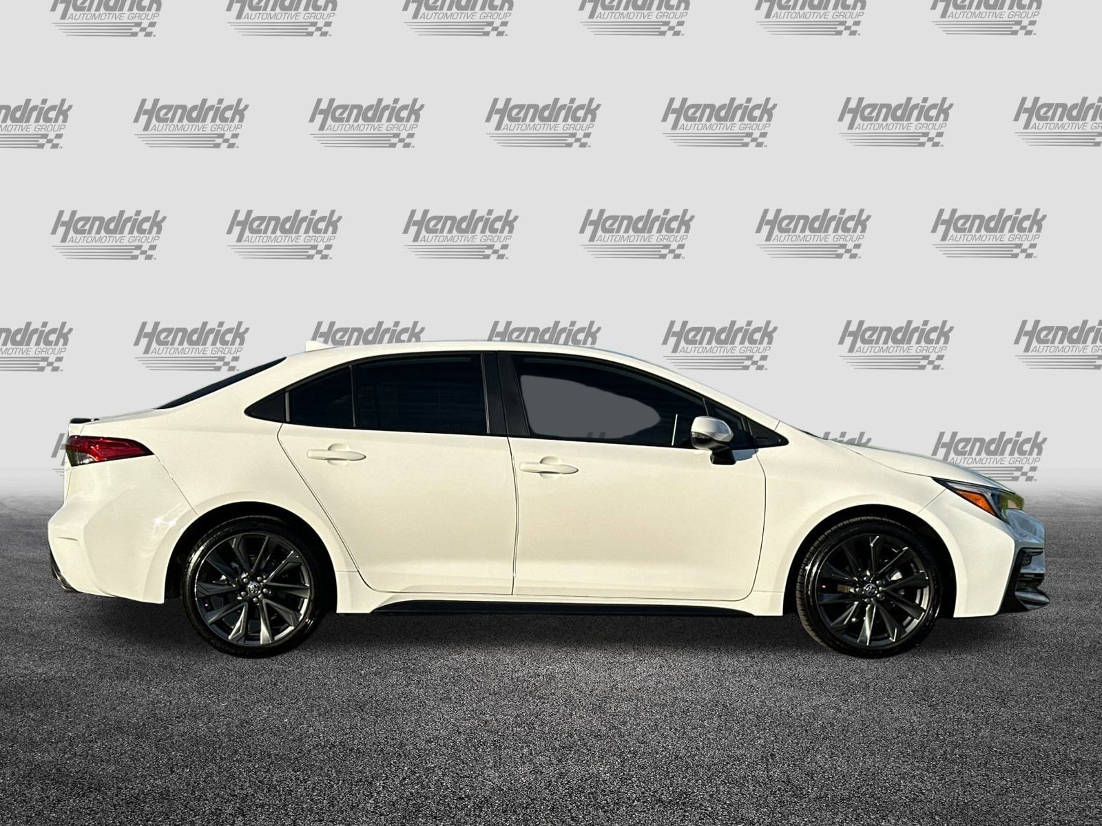 Used 2025 Toyota Corolla XSE image 3