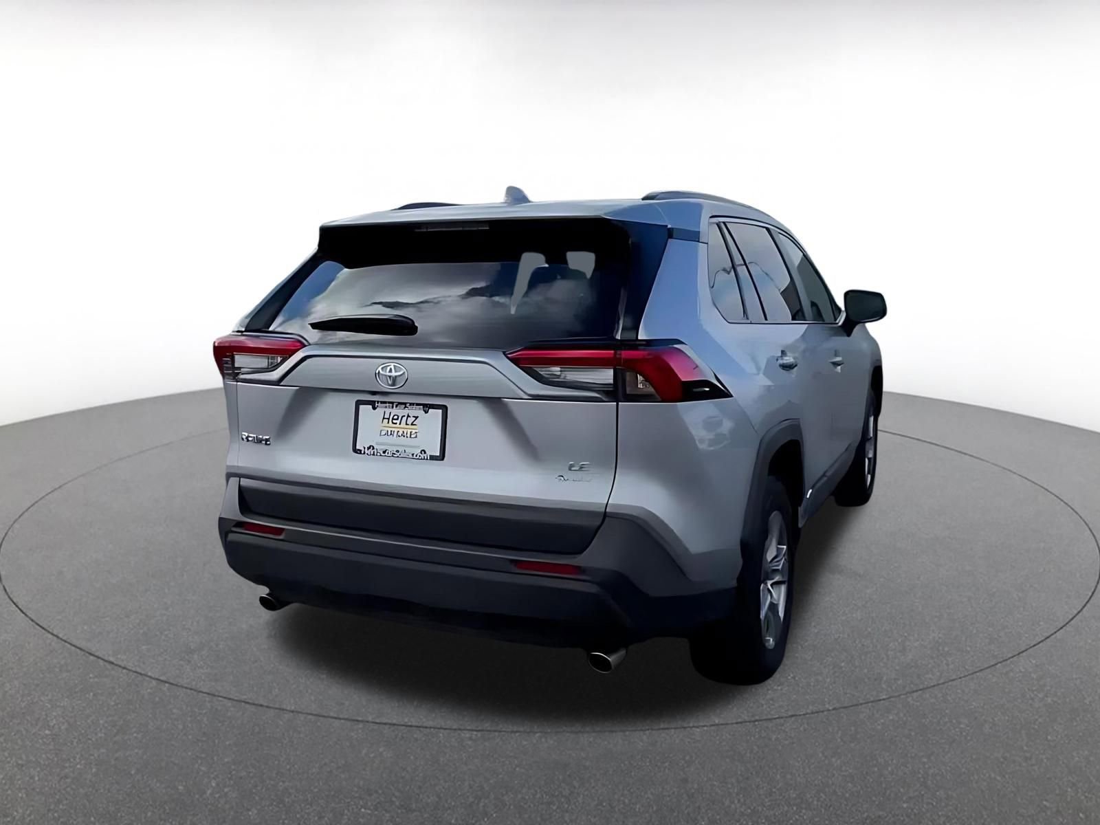 Used 2025 Toyota RAV4 LE image 13