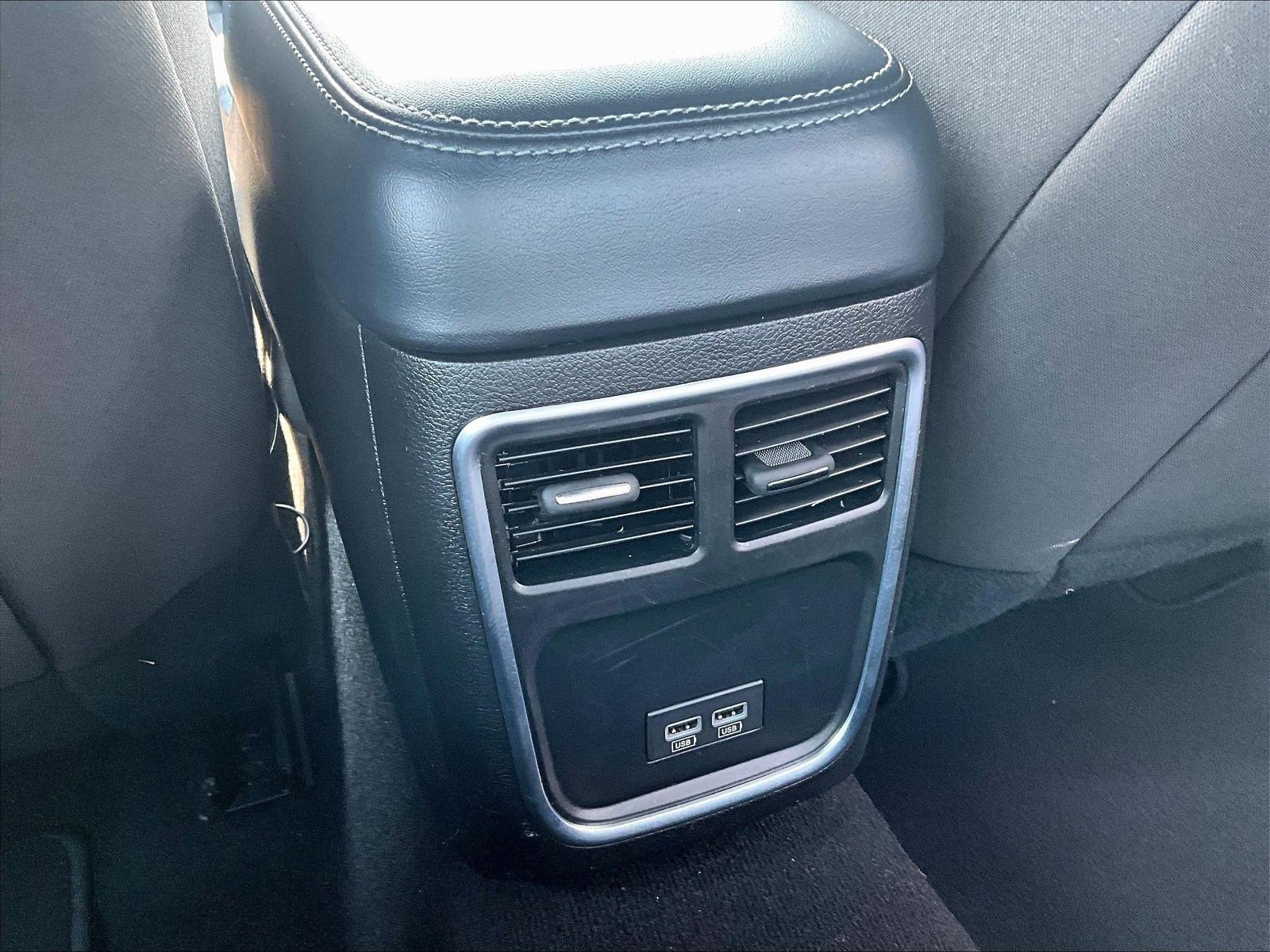 Used 2022 Dodge Charger SXT RWD image 10