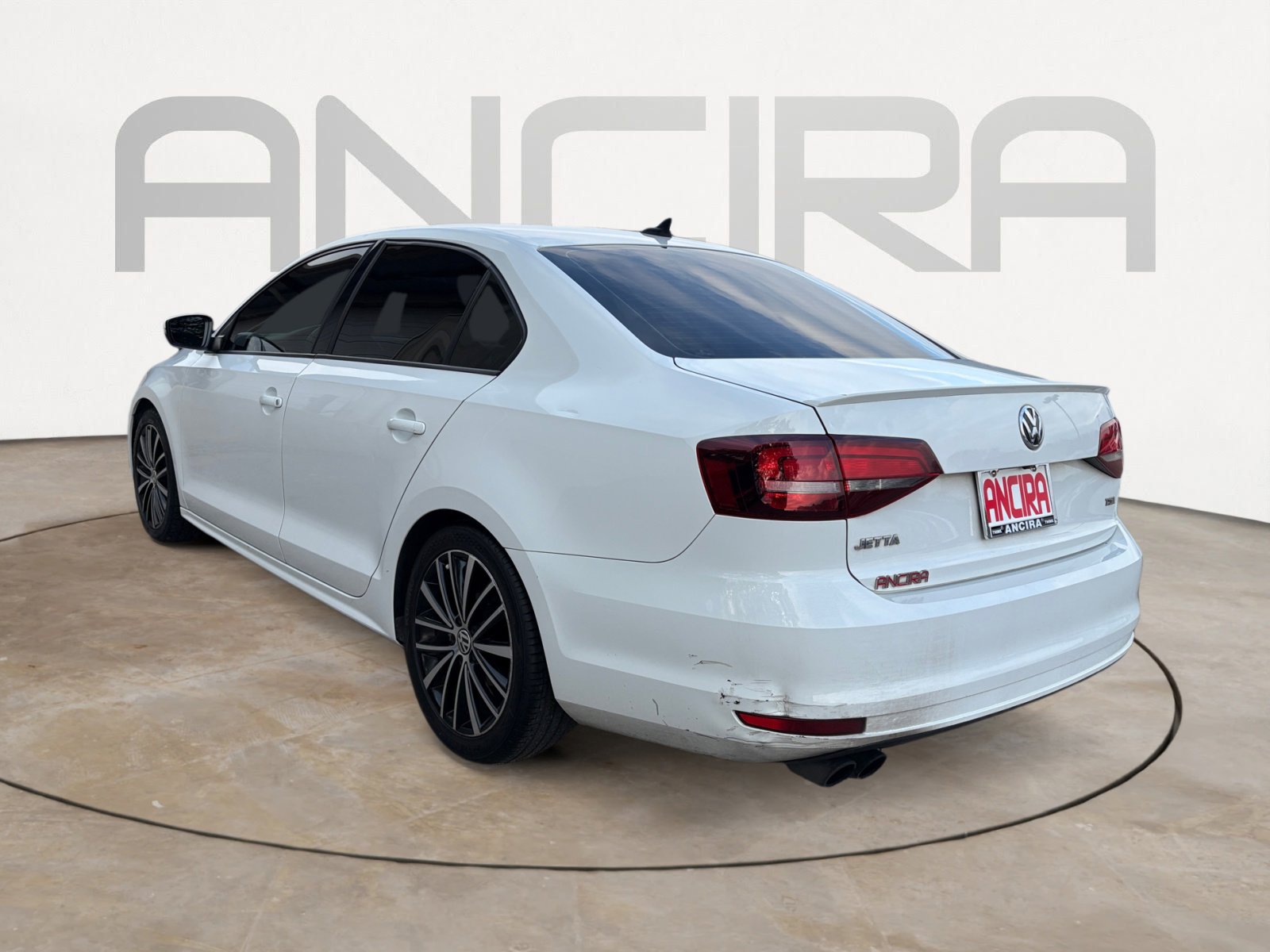 Used 2016 Volkswagen Jetta Sport image 9