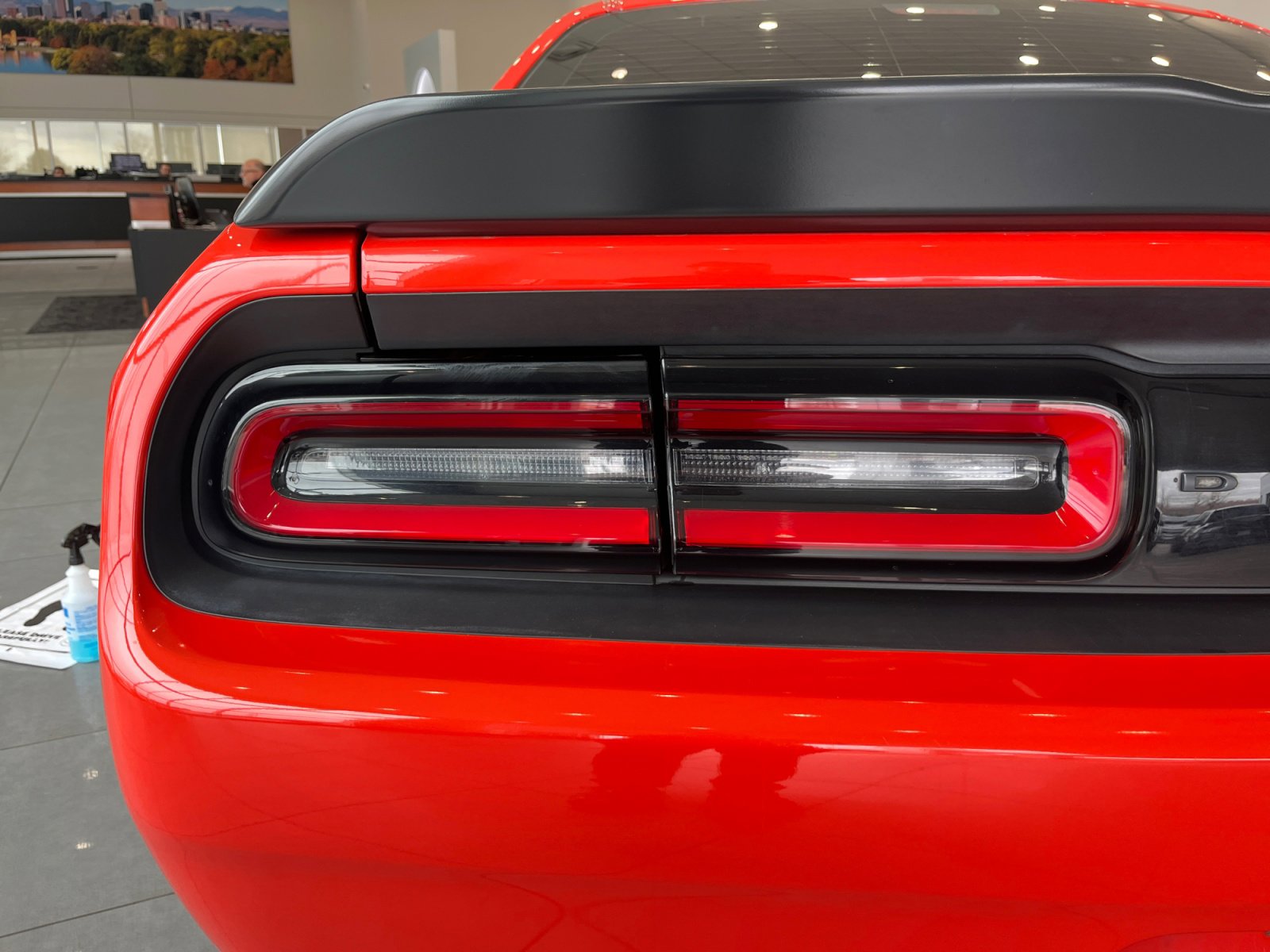 Used 2023 Dodge Challenger SXT w/ Blacktop Package image 27