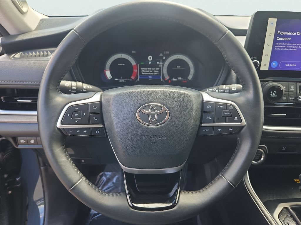 Used 2024 Toyota Grand Highlander AWD image 30