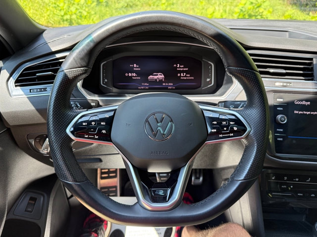 Used 2022 Volkswagen Tiguan SEL R-Line AWD/4WD image 20