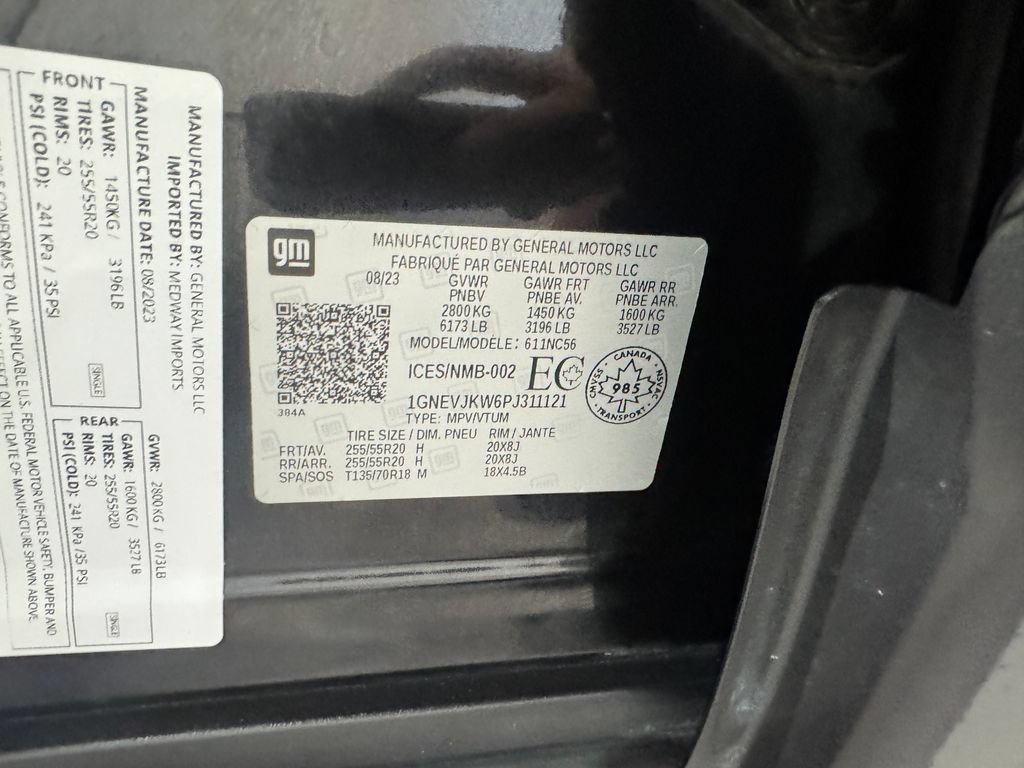 Used 2023 Chevrolet Traverse RS AWD/4WD image 44