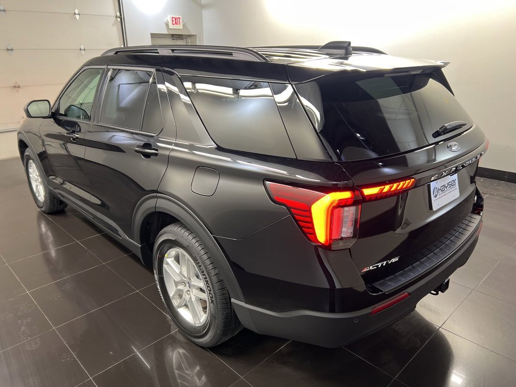 New 2026 Ford Explorer Active image 4