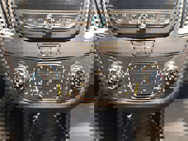 Used 2021 Chevrolet Malibu LT image 18