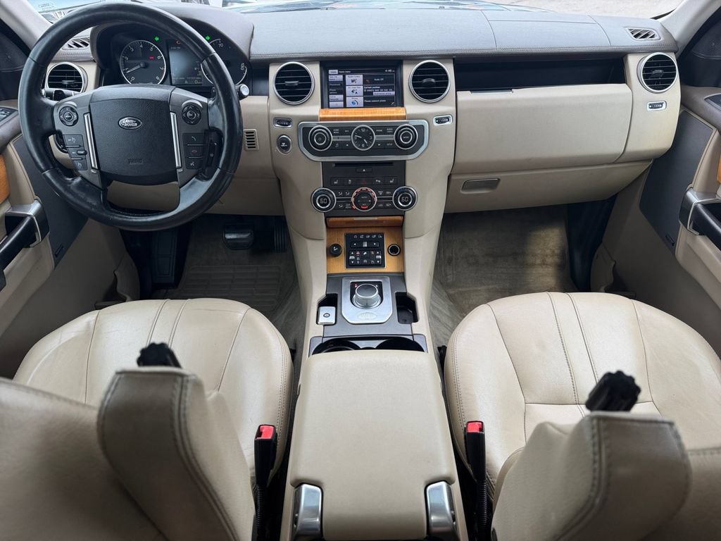 Used 2015 Land Rover LR4 HSE AWD/4WD image 23