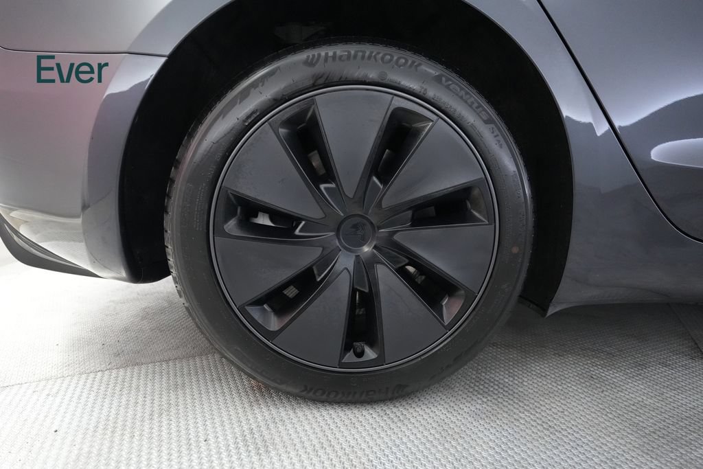 Used 2025 Tesla Model 3 Long Range RWD image 22