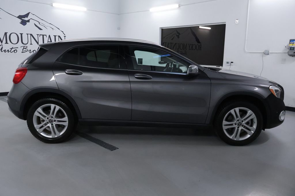Used 2019 Mercedes-Benz GLA 250 4MATIC image 8