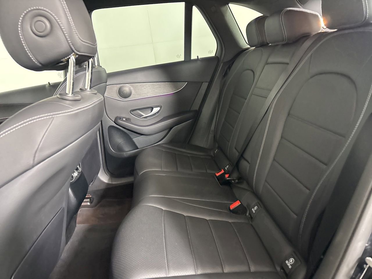 Used 2022 Mercedes-Benz GLC 300 4MATIC w/ Premium Package Lite image 20
