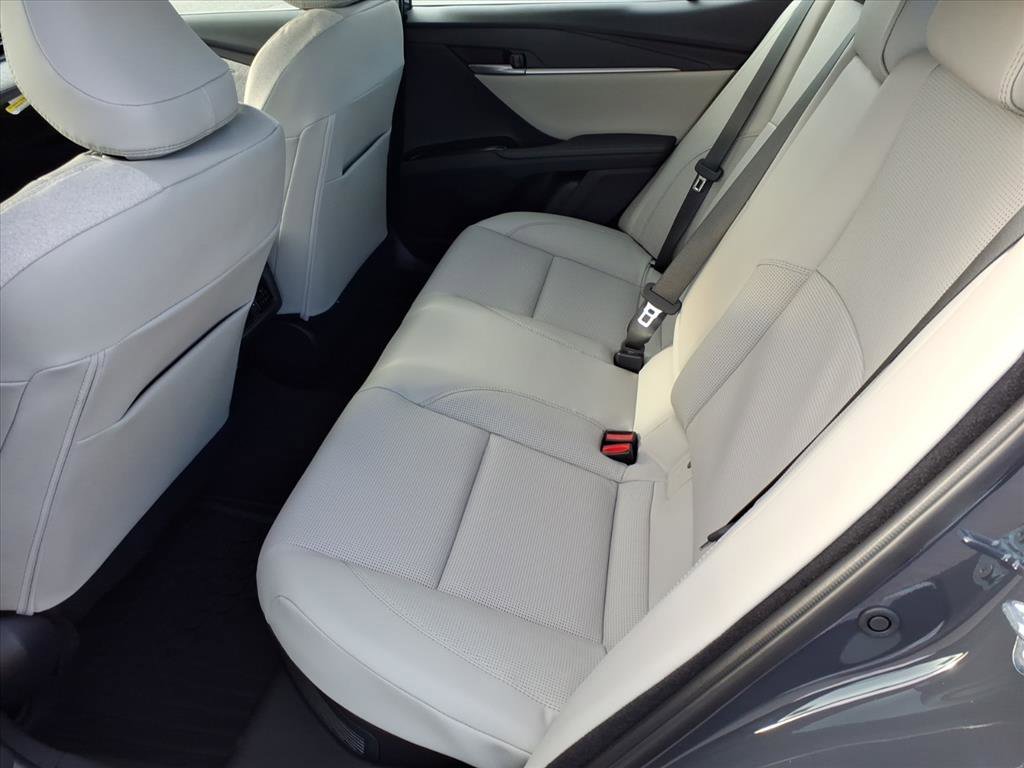 New 2026 Toyota Camry XLE image 5