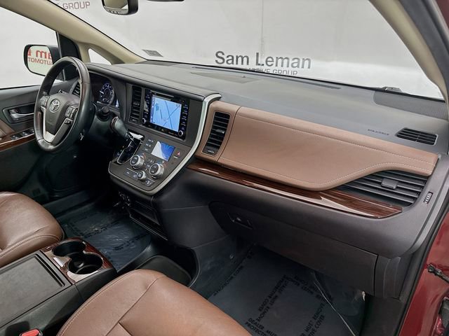 Used 2020 Toyota Sienna Limited Premium AWD/4WD image 35