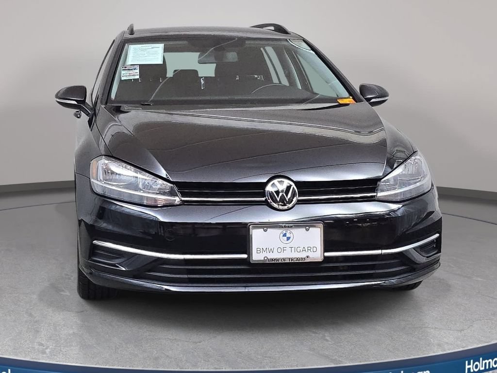Used 2018 Volkswagen Golf S AWD/4WD image 3