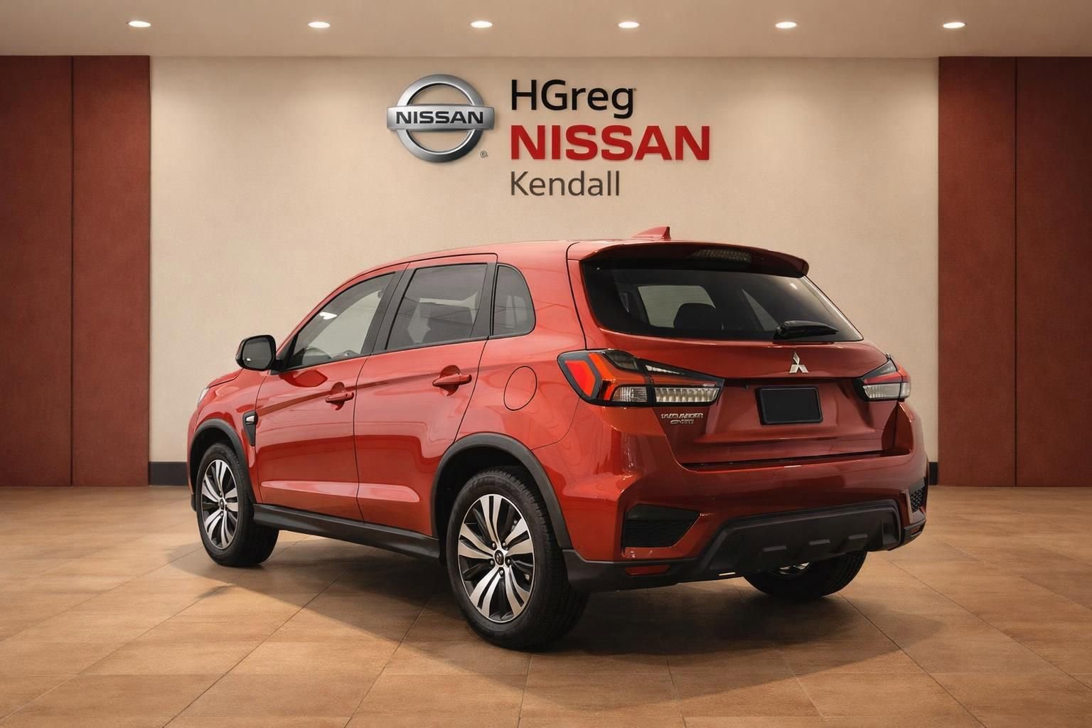 Used 2021 Mitsubishi Outlander Sport LE image 2