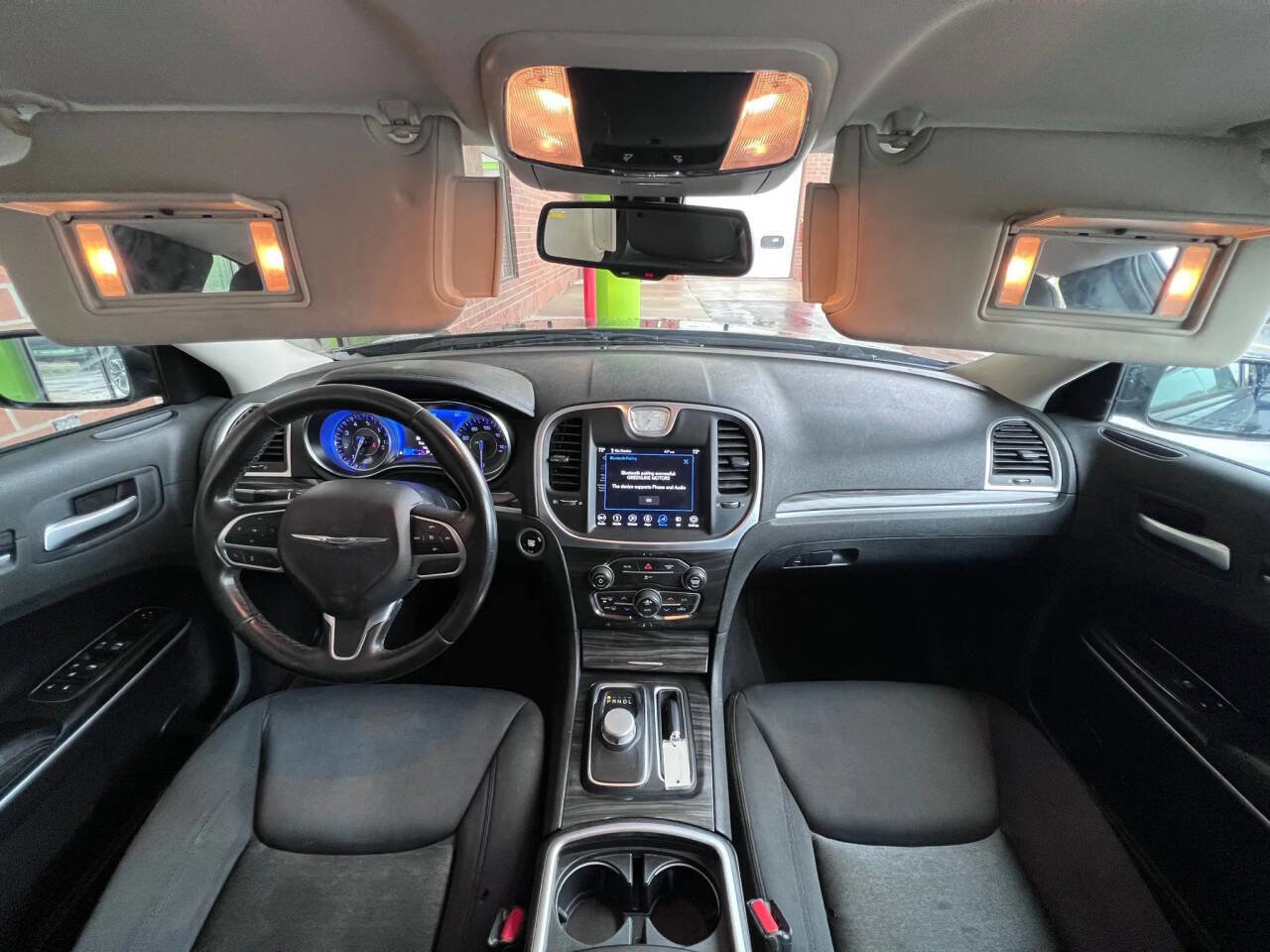 Used 2019 Chrysler 300 Touring w/ Sport Appearance Package image 21