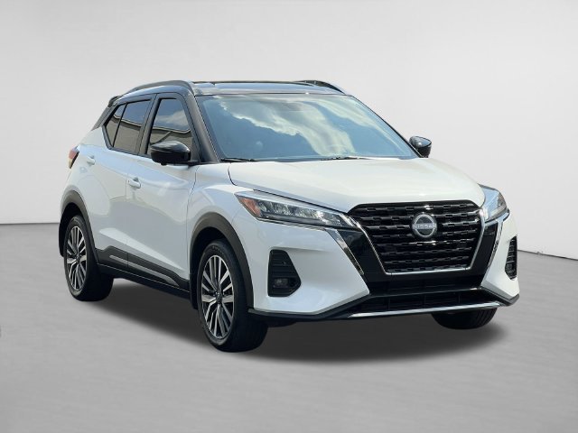 Used 2024 Nissan Kicks SR w/ SR Premium Package