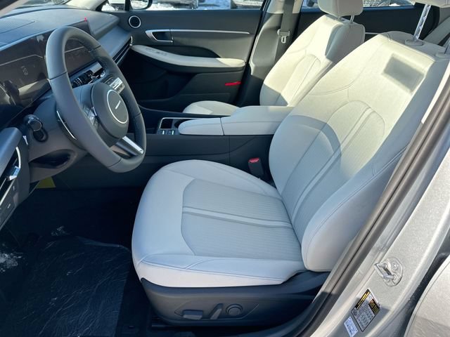 New 2026 Hyundai Sonata SEL FWD image 15