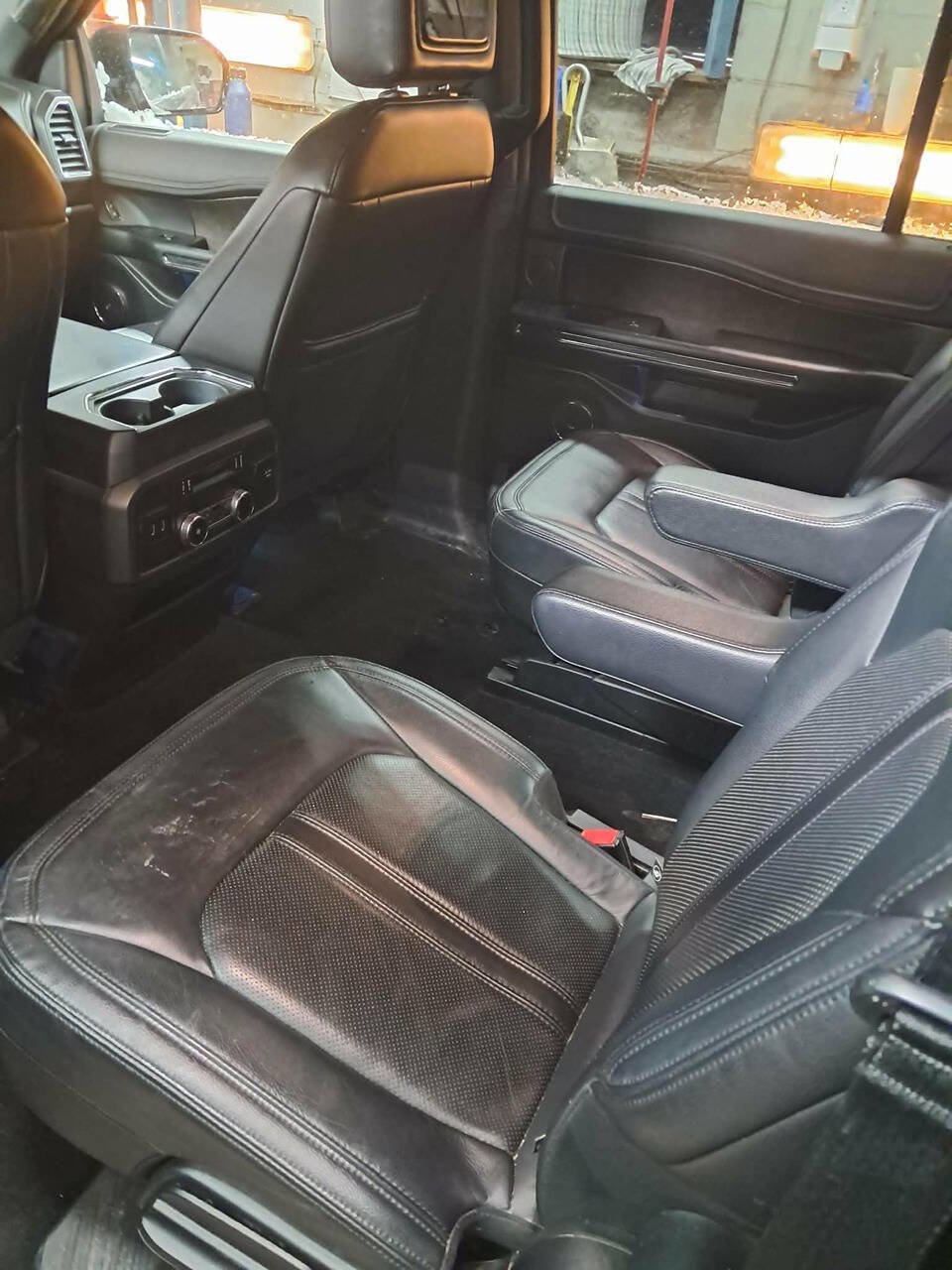 Used 2018 Ford Expedition Max Limited w/ Equipment Group 301A AWD/4WD image 5