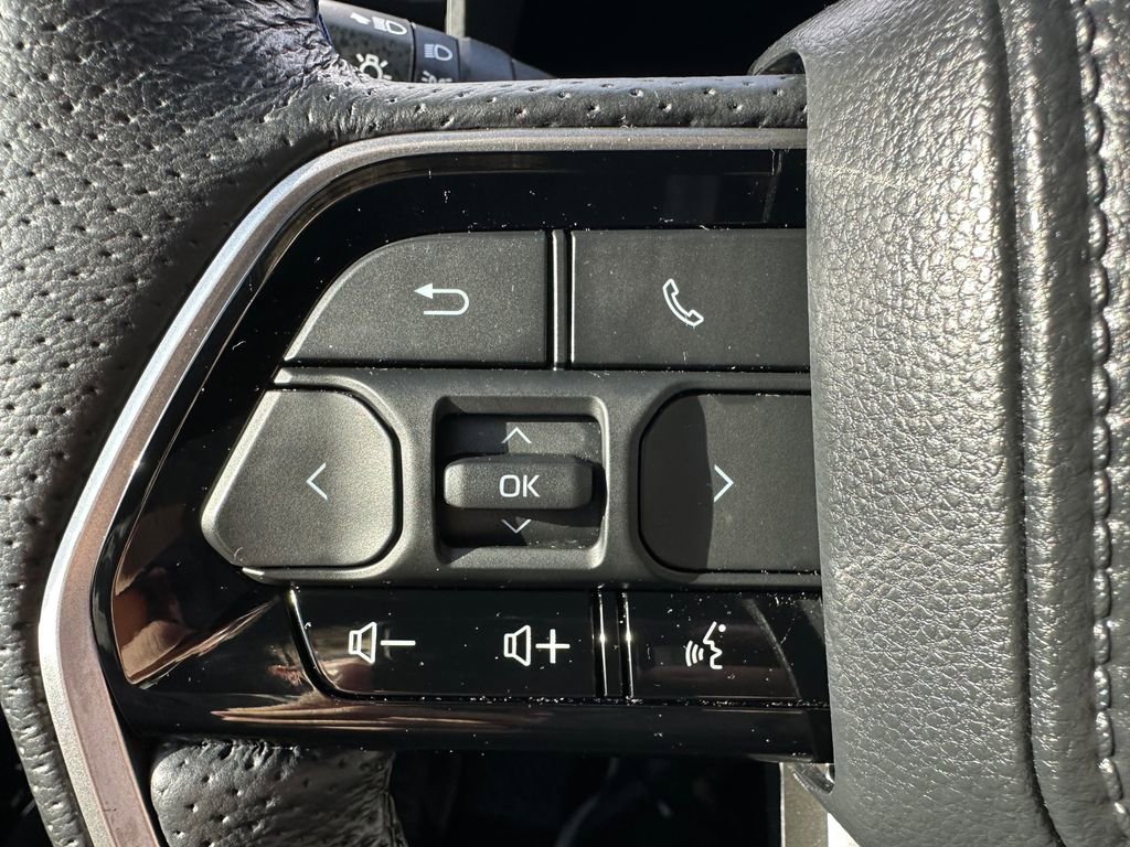 Used 2024 Toyota Tundra Platinum image 22