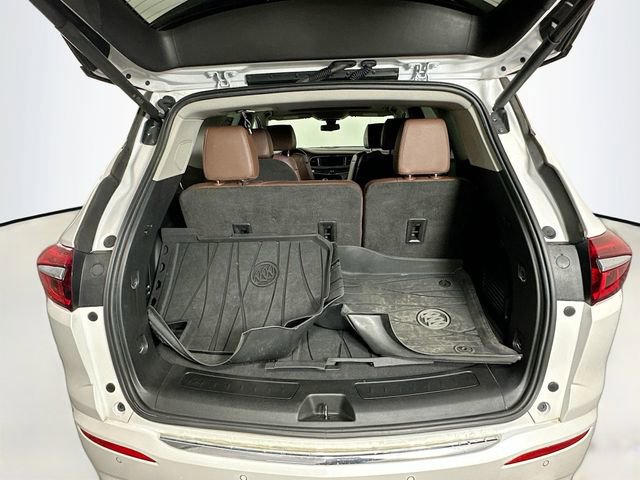 Used 2020 Buick Enclave Avenir w/ Avenir Technology Package image 28