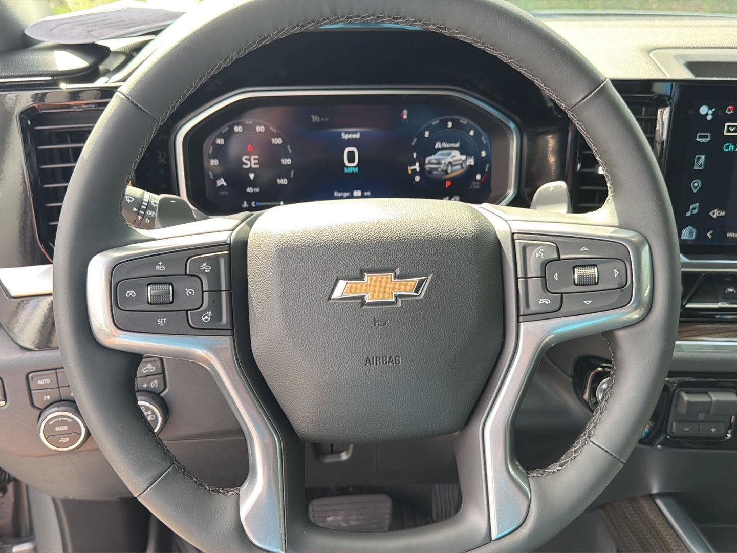 New 2026 Chevrolet Silverado 1500 LT AWD/4WD image 21