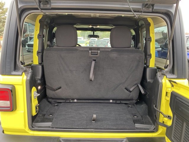 Certified 2023 Jeep Wrangler Willys image 5