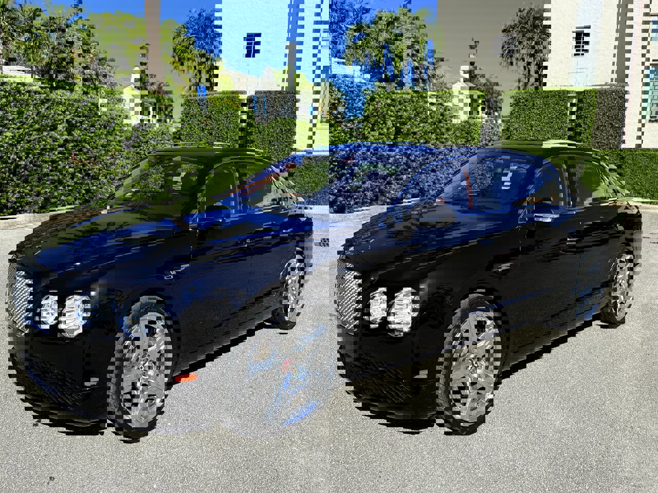 Used 2015 Bentley Flying Spur V8 image 3