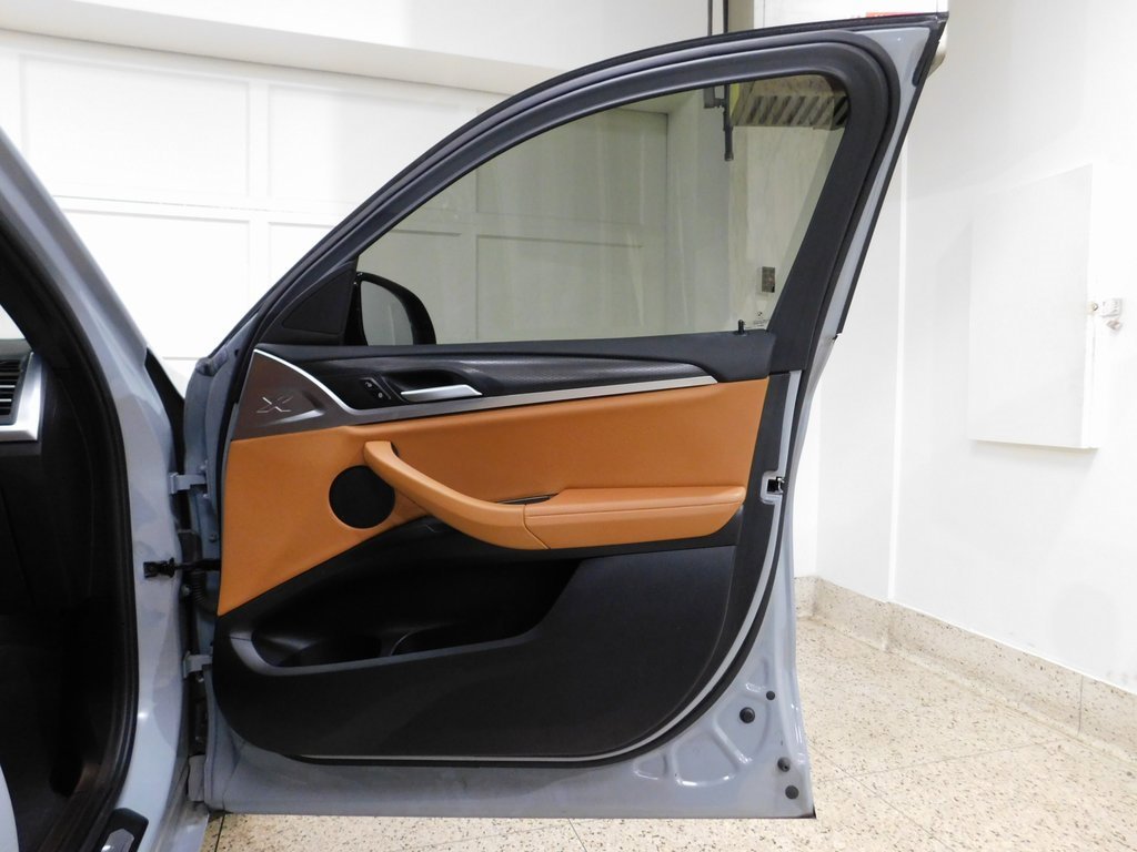 Used 2023 BMW X4 xDrive30i image 95