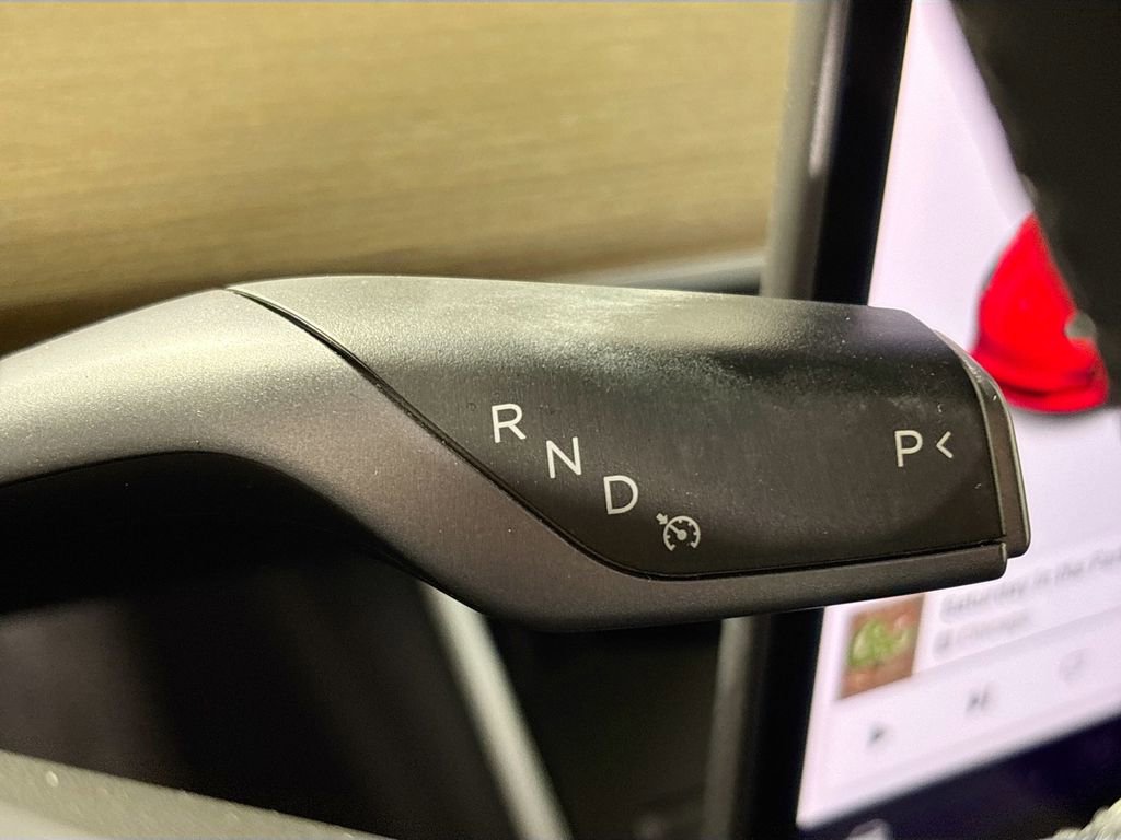 Used 2018 Tesla Model 3 Long Range image 18