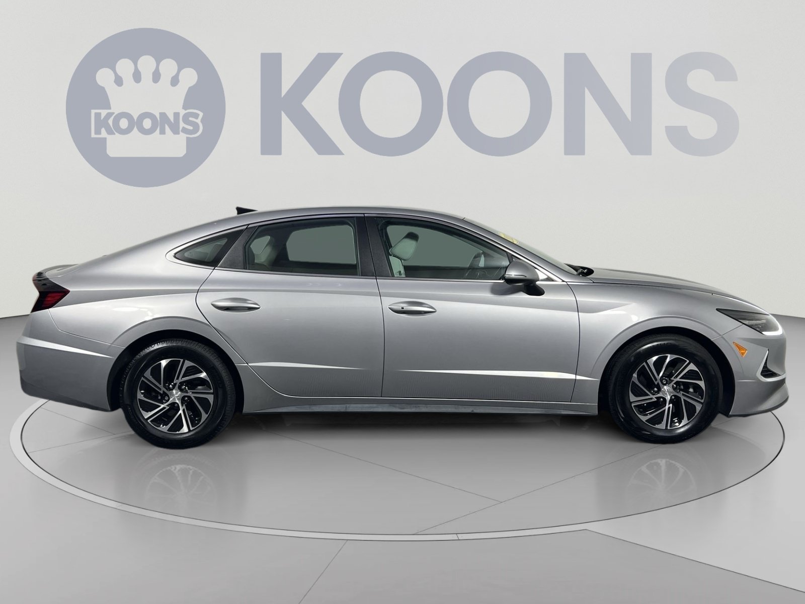 Used 2023 Hyundai Sonata Blue FWD image 8