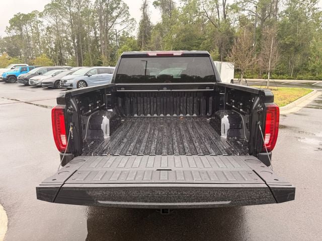 Used 2026 GMC Sierra 1500 SLT AWD/4WD image 21