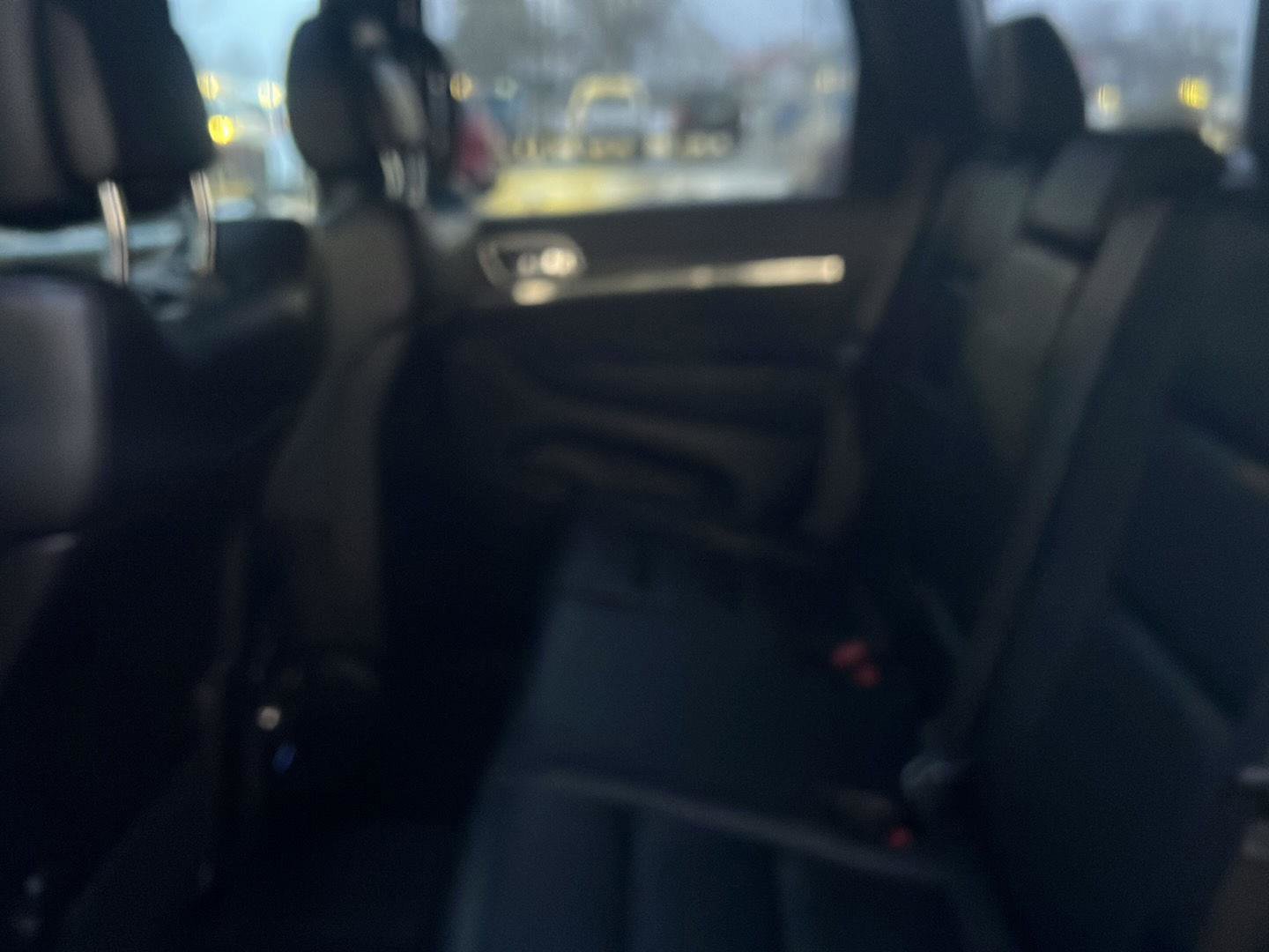 Used 2020 Jeep Grand Cherokee Limited w/ Trailer Tow Group IV image 15