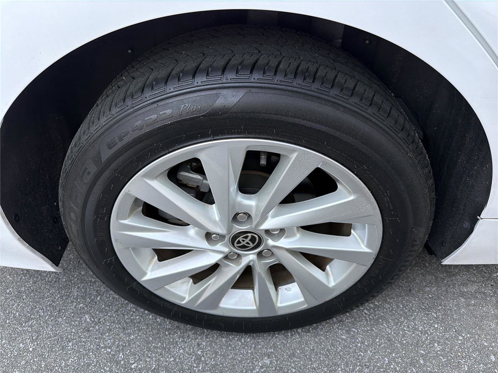 Used 2024 Toyota Camry LE image 14