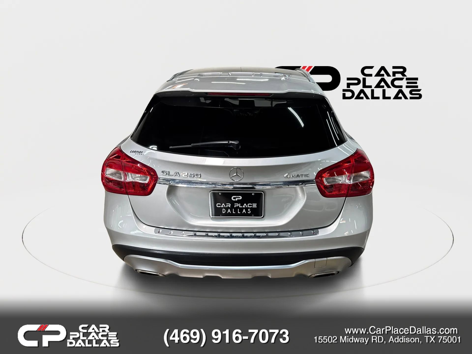 Used 2018 Mercedes-Benz GLA 250 4MATIC w/ Premium Package image 11