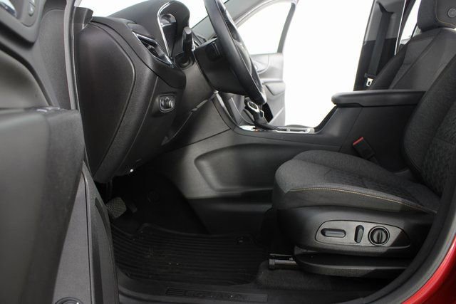 Used 2024 Chevrolet Equinox LT w/ LPO, Floor Liner Package image 15