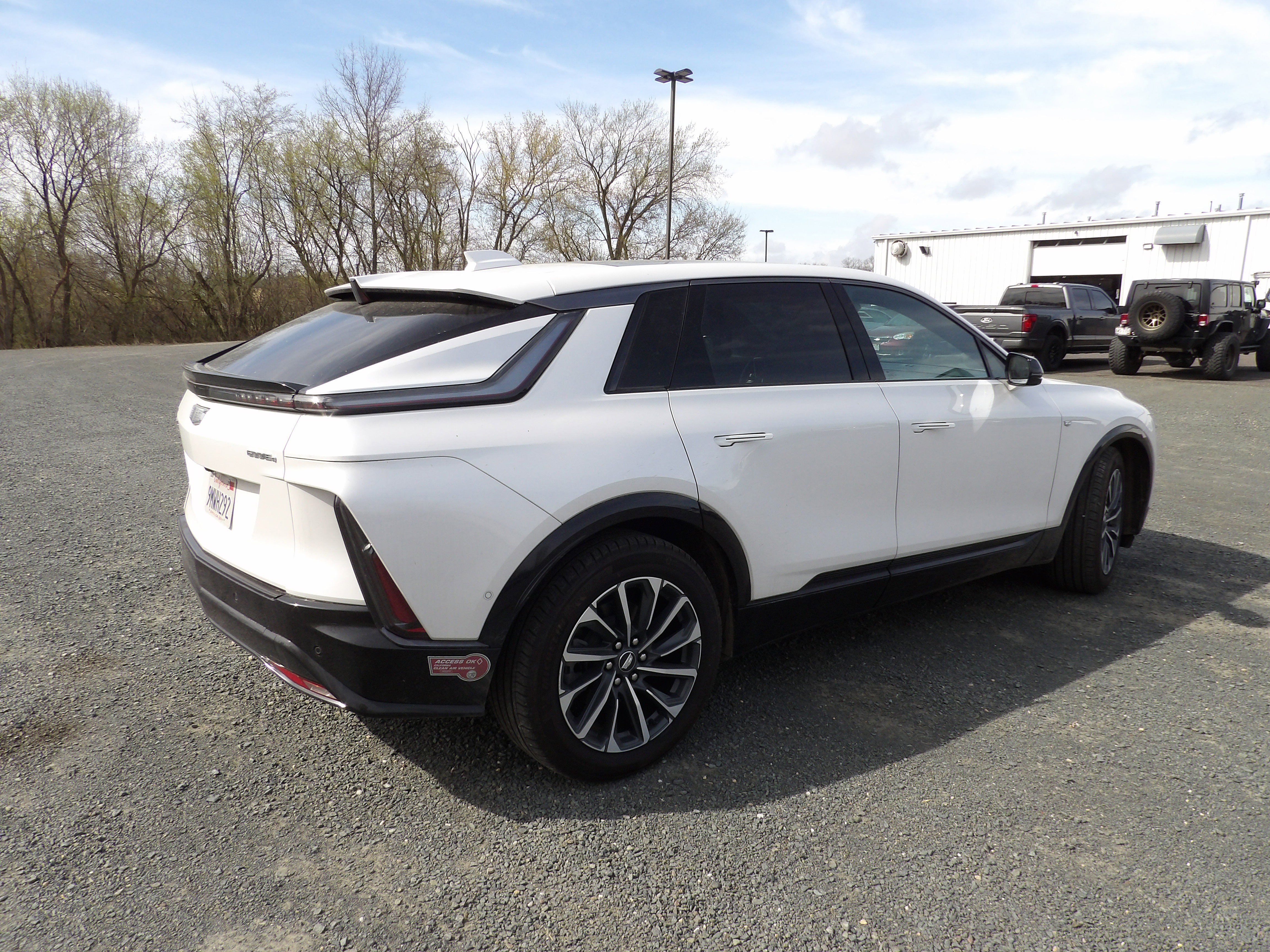 Used 2024 Cadillac Lyriq Sport w/ LPO, Floor Liner Package AWD/4WD image 4