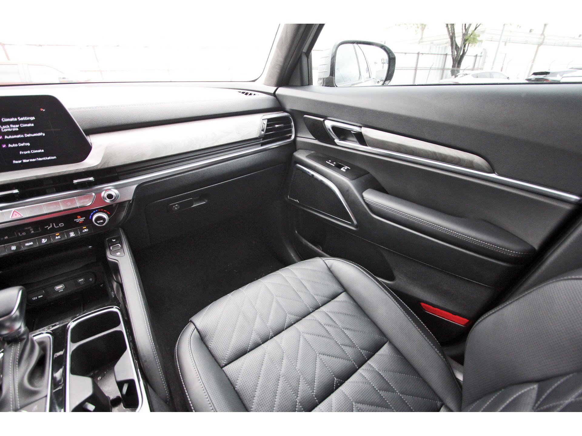 Used 2025 Kia Telluride SX Prestige X-Line AWD/4WD image 12