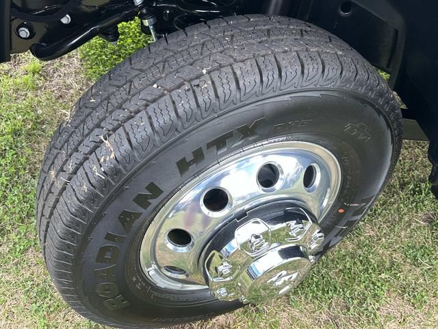 New 2026 RAM 3500 Limited image 13