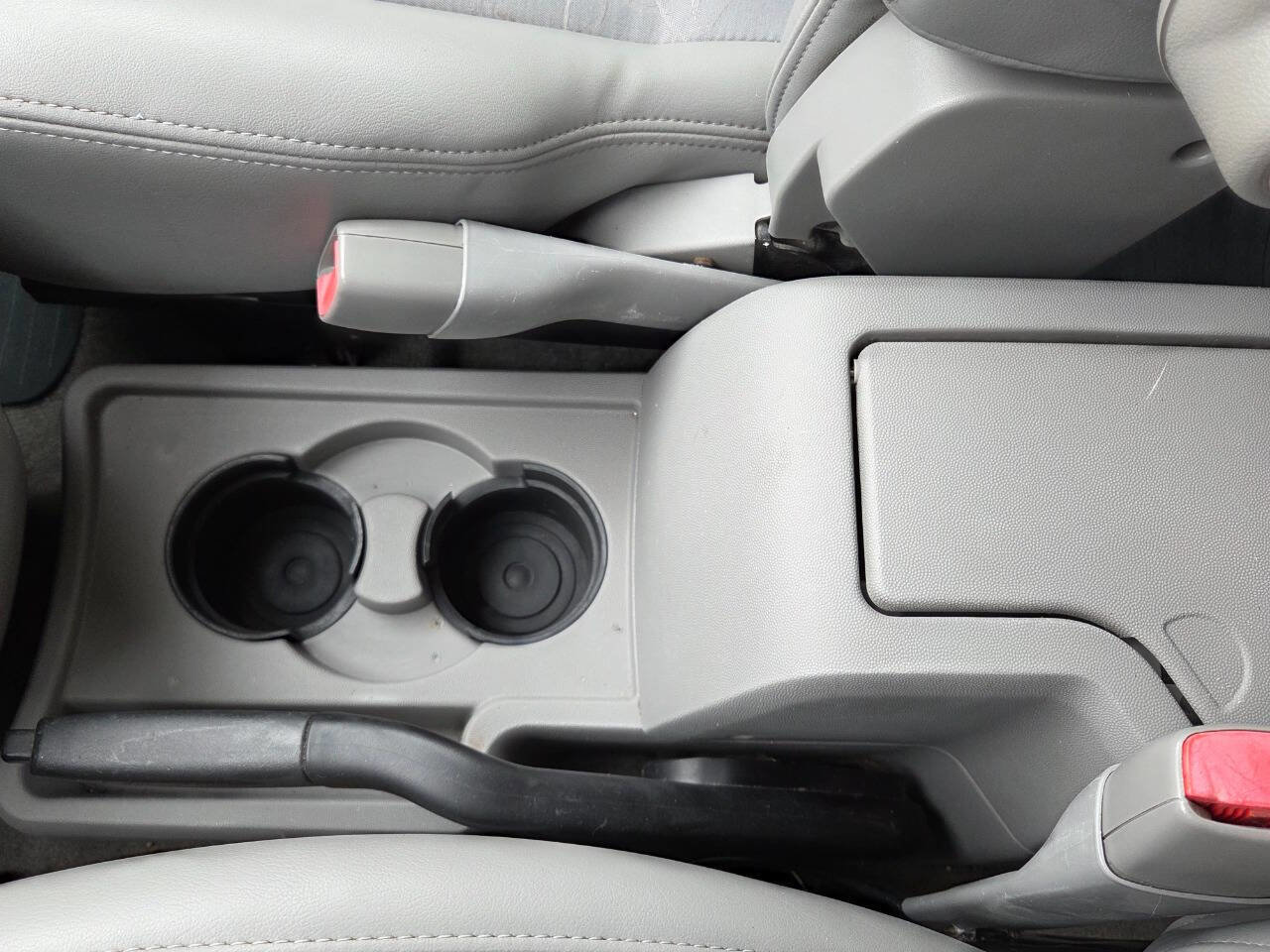 Used 2004 Saturn Vue AWD V6 image 17