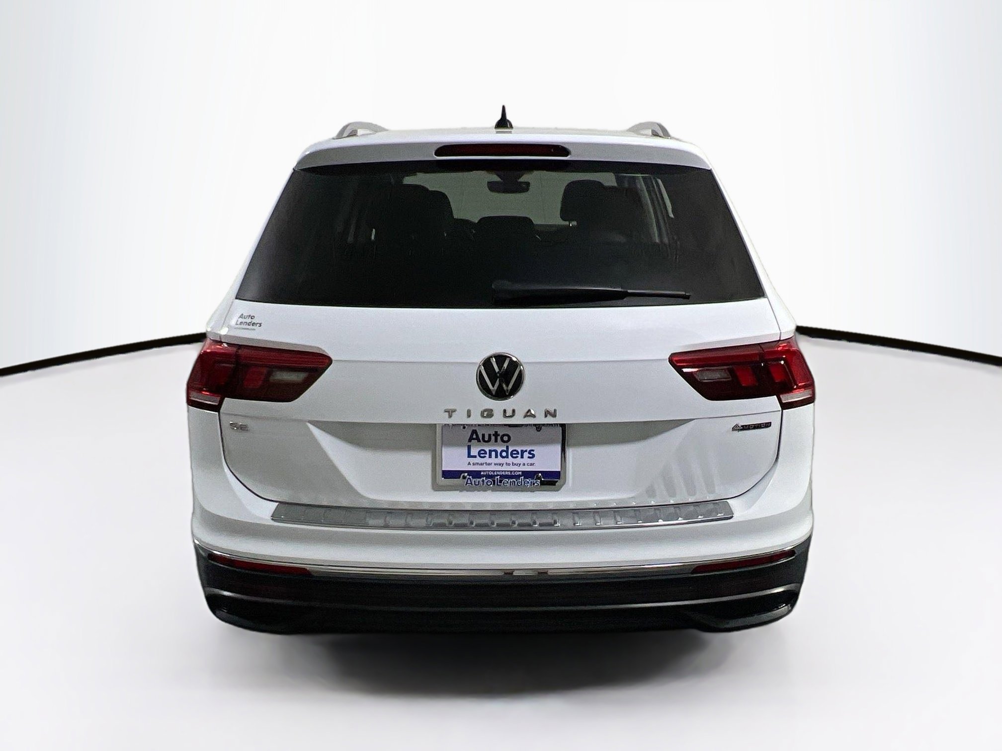 Used 2022 Volkswagen Tiguan SE image 6