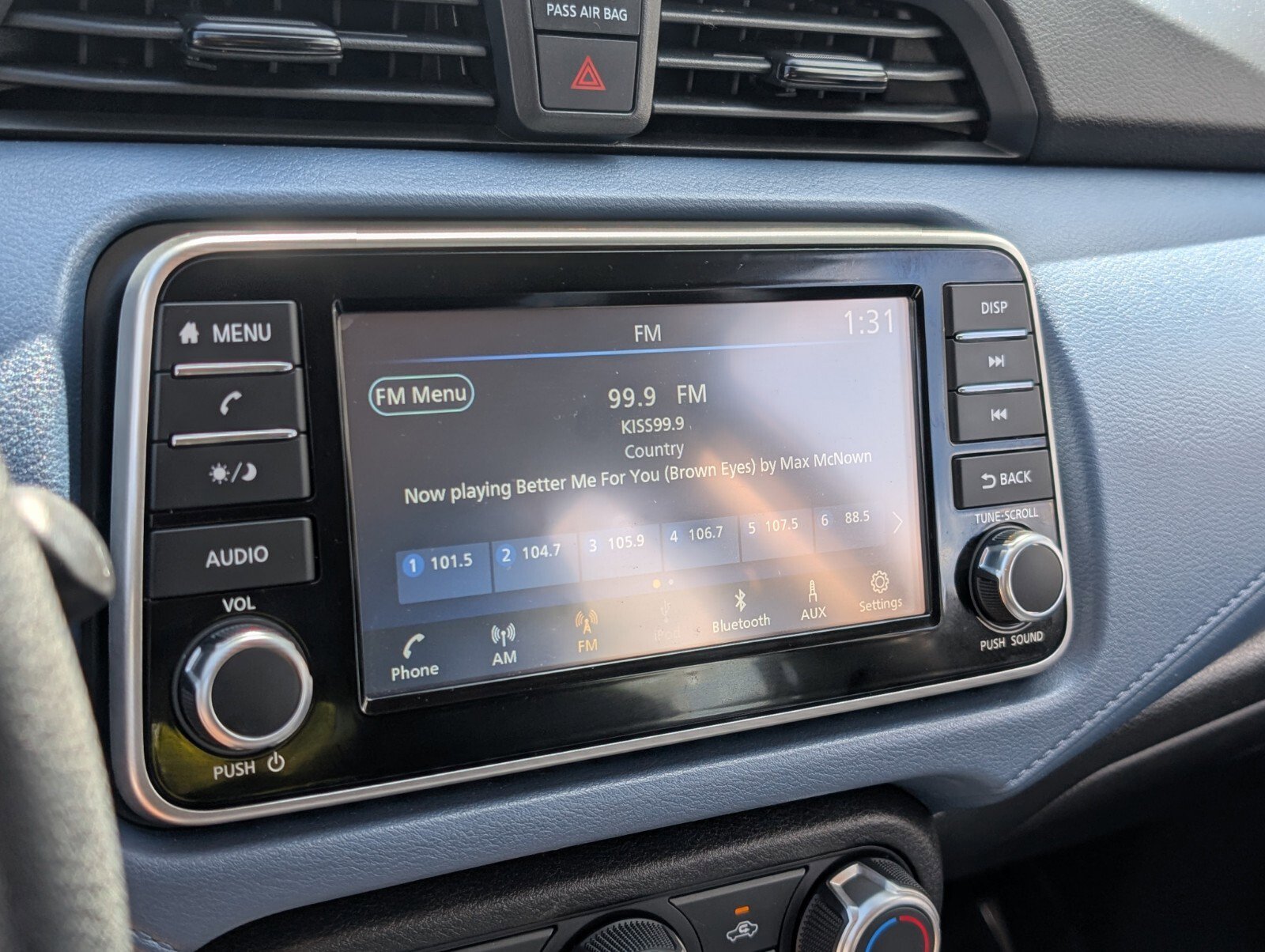 Certified 2025 Nissan Versa SV FWD image 22