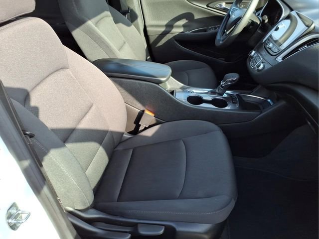 Used 2024 Chevrolet Malibu LT FWD image 18