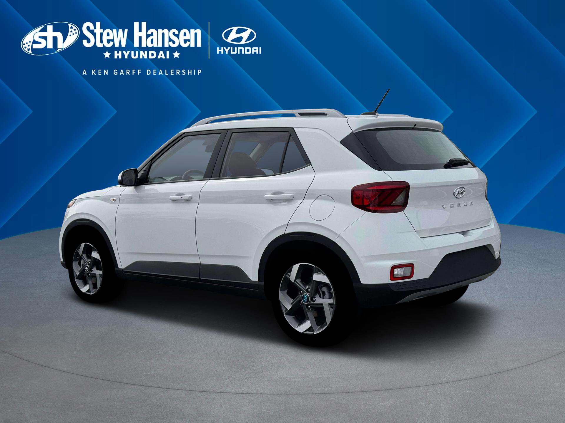 New 2026 Hyundai Venue SEL FWD image 5