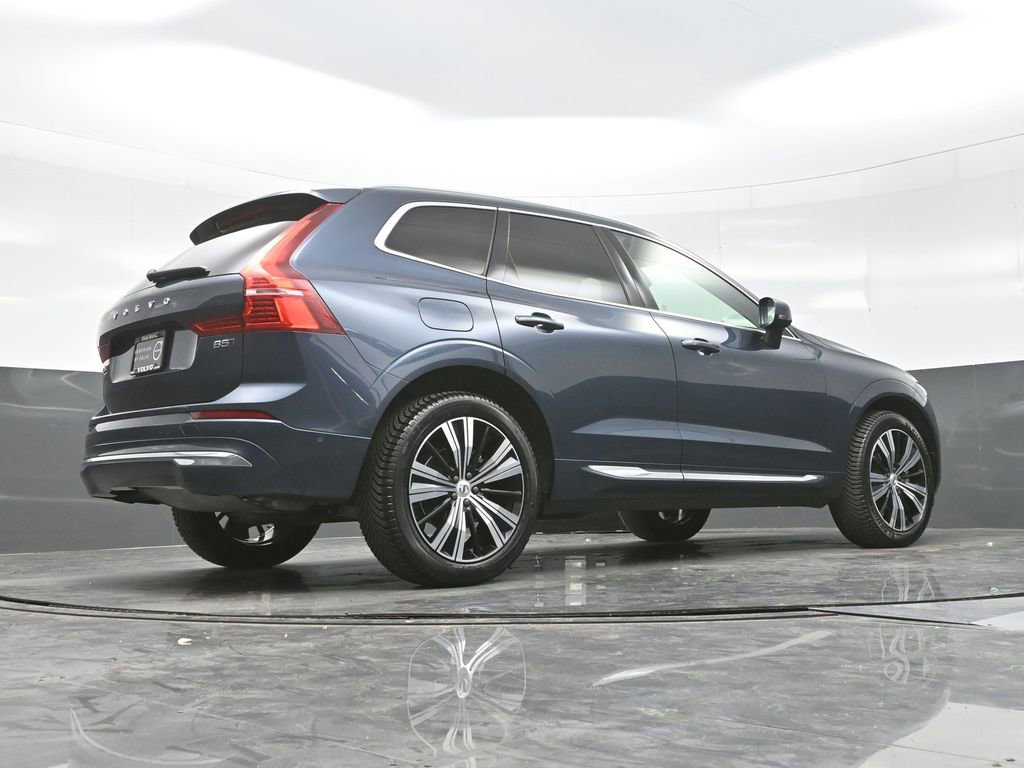Used 2023 Volvo XC60 B5 Plus w/ Climate Package image 23