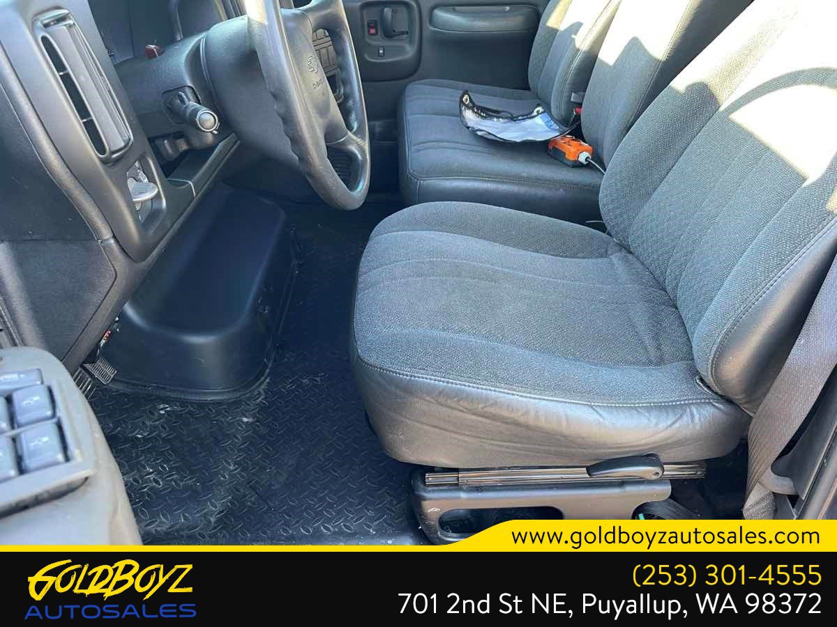 Used 2005 Chevrolet Kodiak C4500 2WD Crew Cab image 11