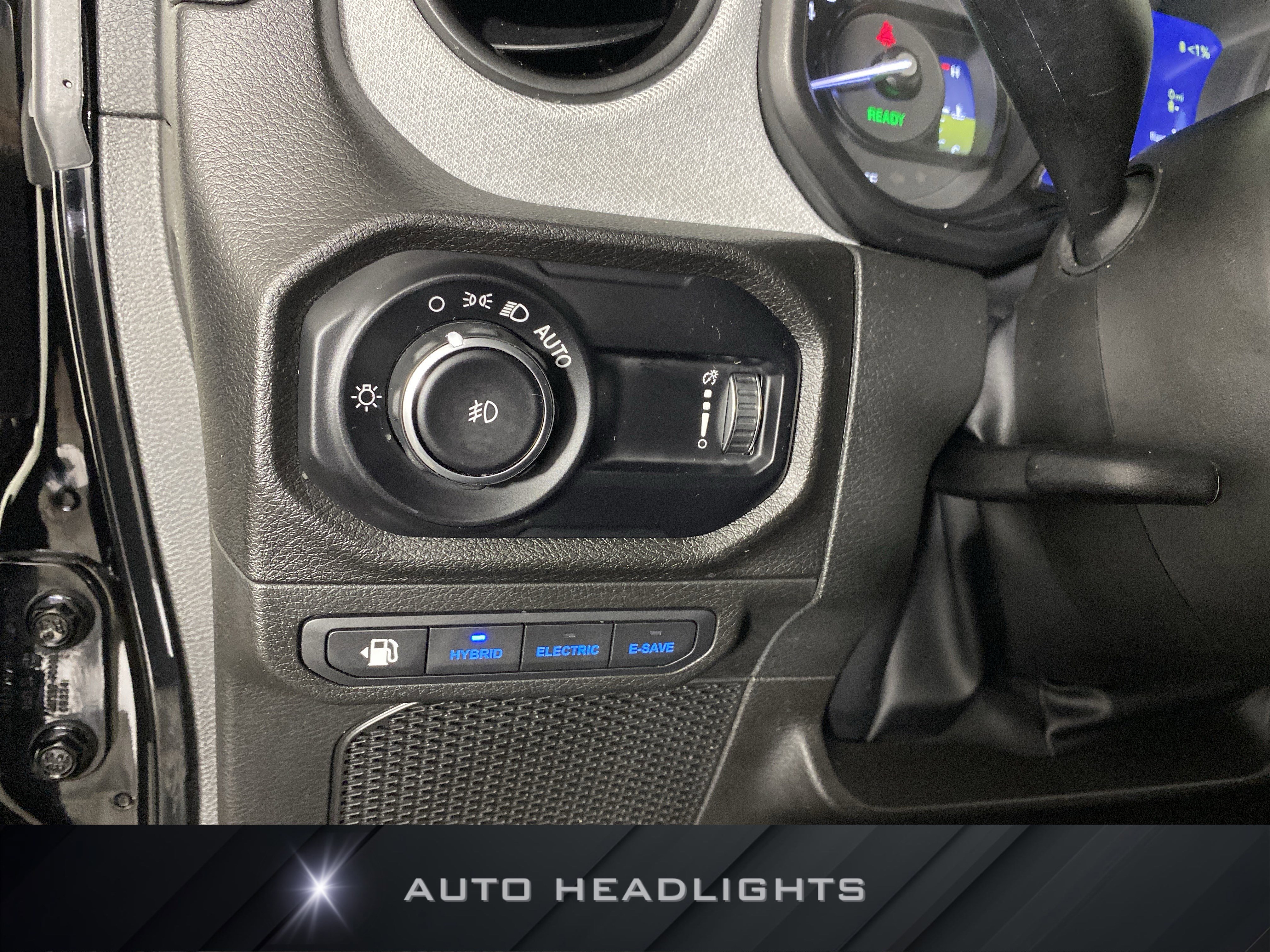 Used 2025 Jeep Wrangler Willys image 23